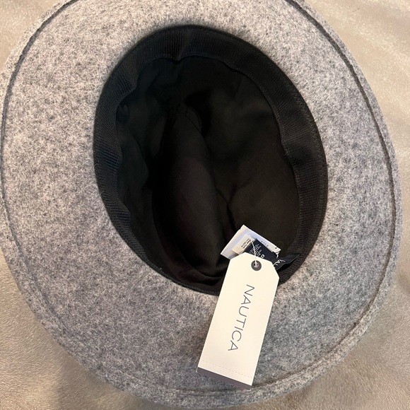 Grey Nautica Hat. NWT size small - Picture 4 of 6